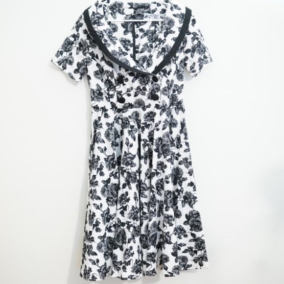 Hell Bunny Dresses & Skirts - Hell Bunny black & white retro style dress w/ rose print, women's size medium